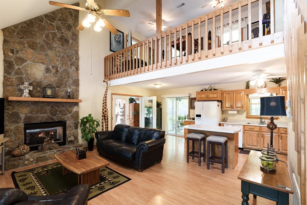 721 Whispering Pines Road, Blairsville GA 30512 - Photo