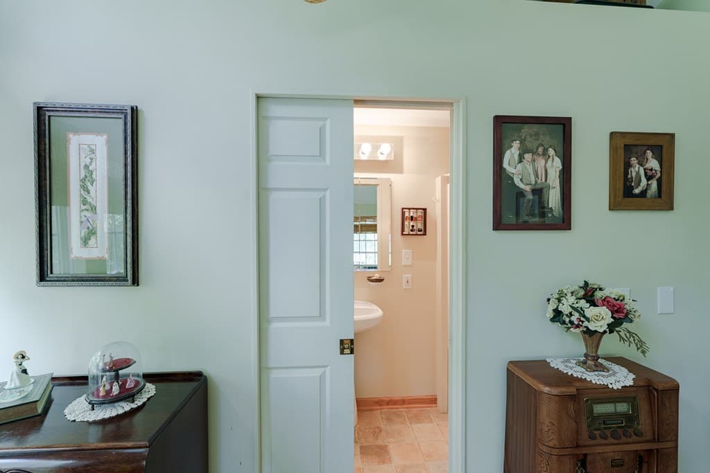 721 Whispering Pines Road, Blairsville GA 30512 - Photo