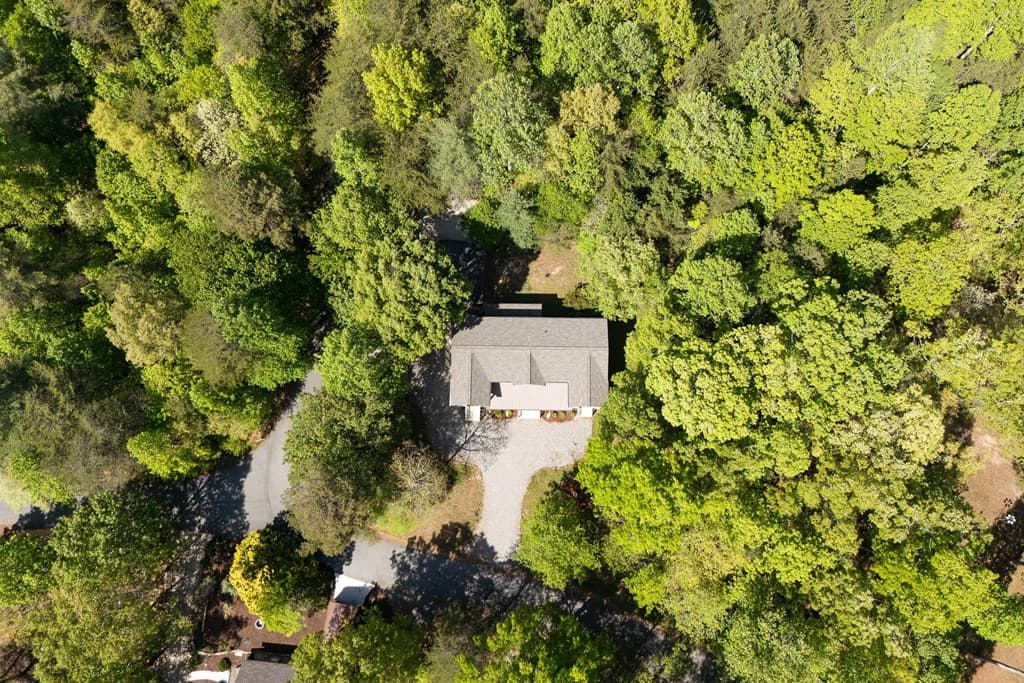 721 Whispering Pines Road, Blairsville GA 30512 - Photo