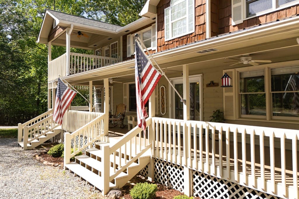 721 Whispering Pines Road, Blairsville GA 30512 - Photo