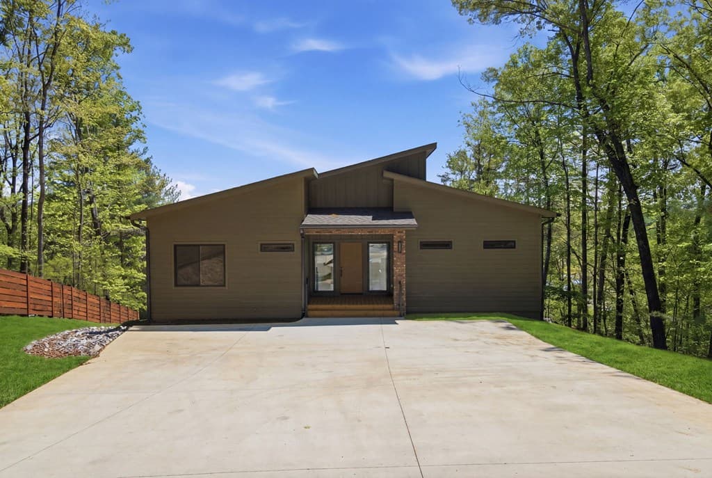 11 Falcon Drive, Blairsville GA 30512 - Photo