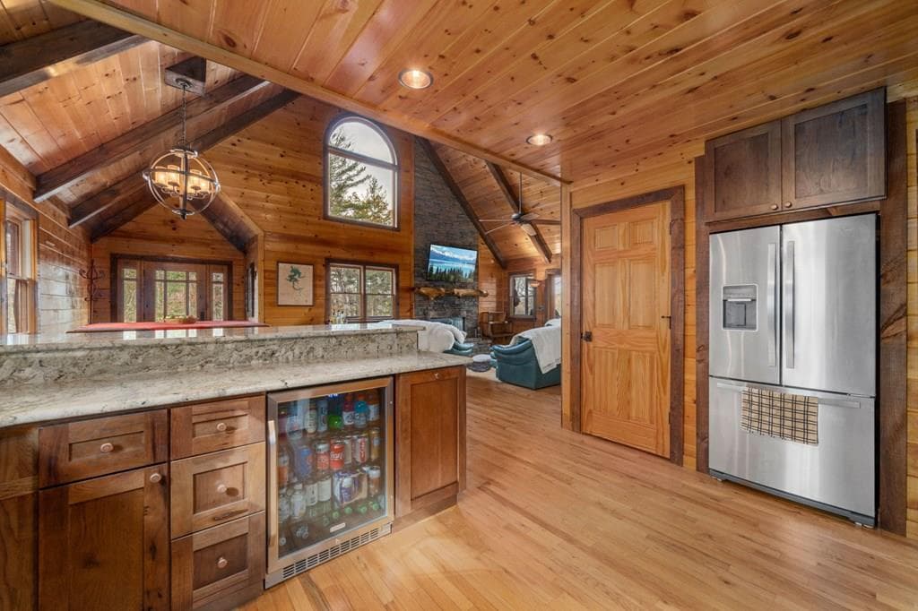 247 Toccoa Overlook Drive, Blue Ridge GA 30513 - Photo