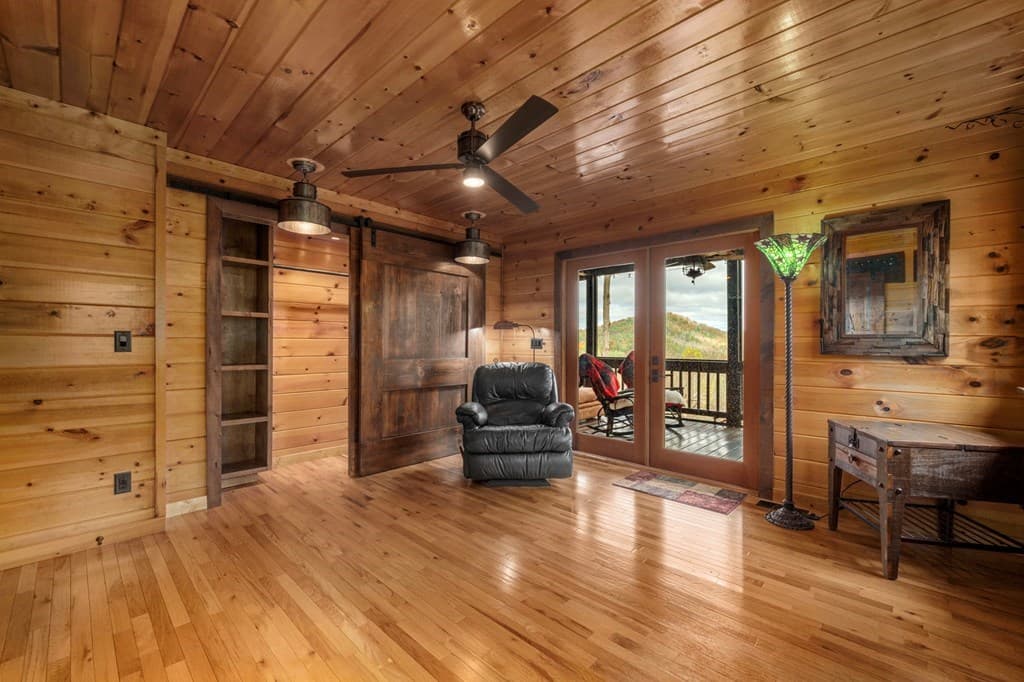 247 Toccoa Overlook Drive, Blue Ridge GA 30513 - Photo