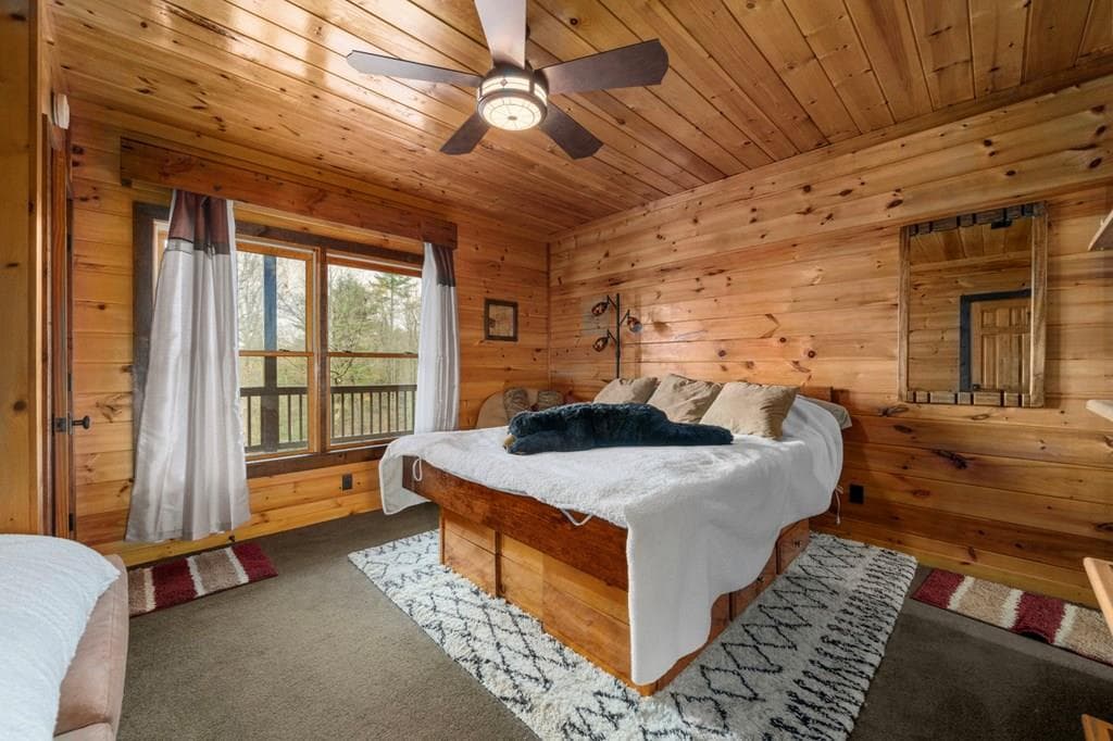 247 Toccoa Overlook Drive, Blue Ridge GA 30513 - Photo