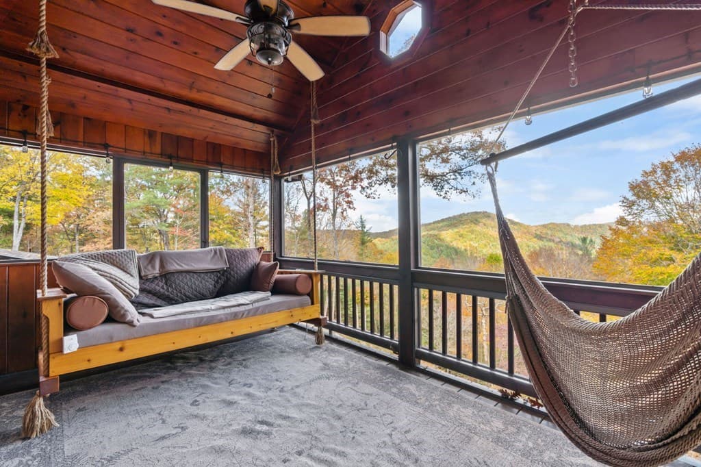247 Toccoa Overlook Drive, Blue Ridge GA 30513 - Photo