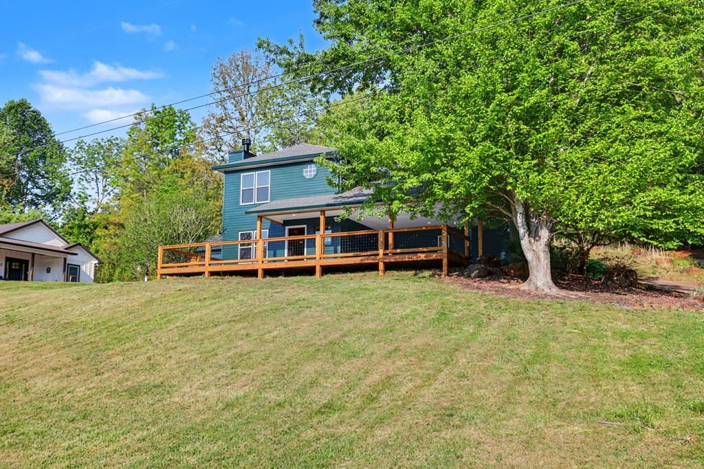 233 Bradshaw Road, Hiawassee GA 30546 - Photo