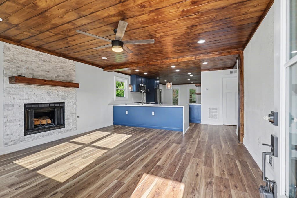 233 Bradshaw Road, Hiawassee GA 30546 - Photo