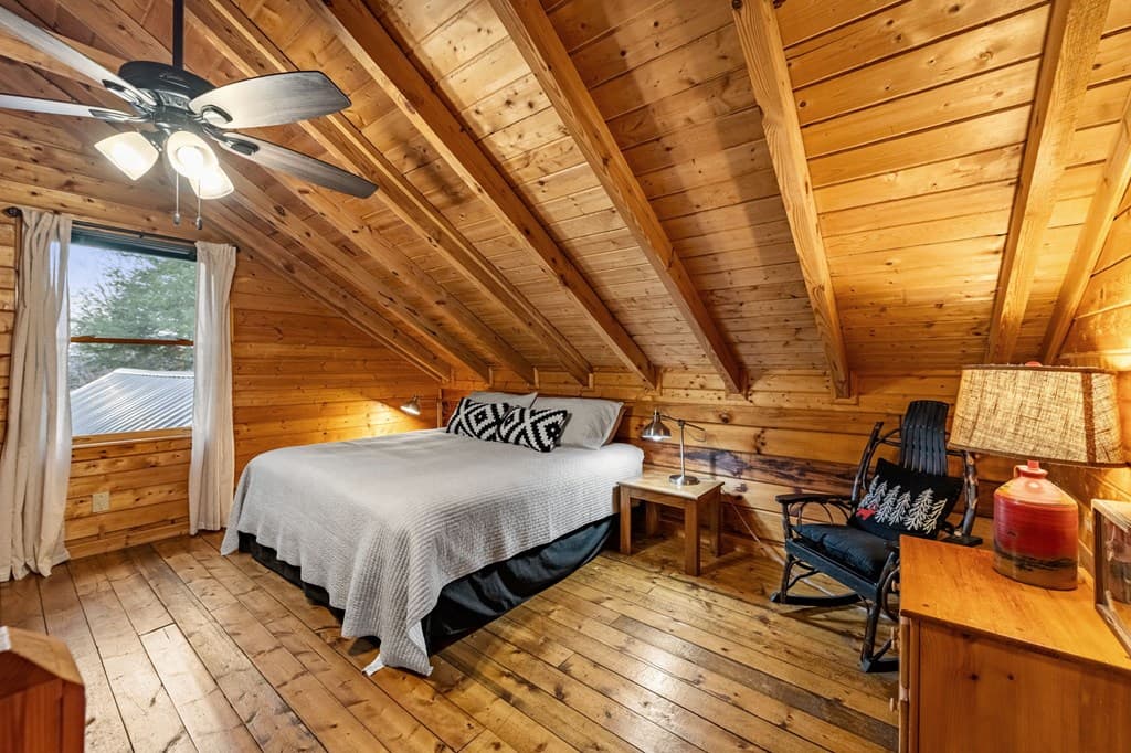 1822 Hidden Lake Drive, Cherry Log GA 30522 - Photo