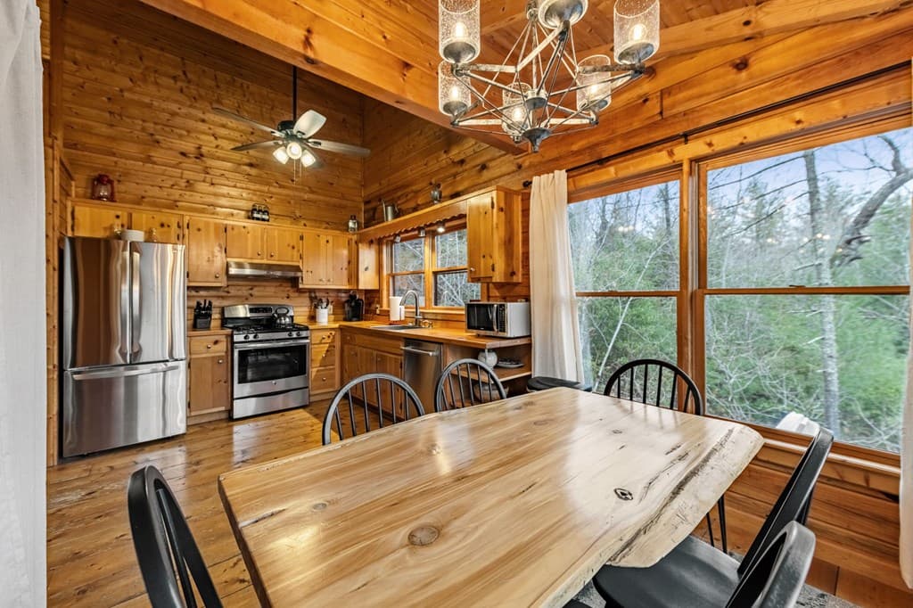 1822 Hidden Lake Drive, Cherry Log GA 30522 - Photo