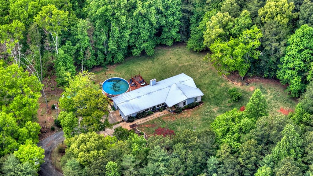 5568 Hwy 382, Ellijay GA 30540 - Photo
