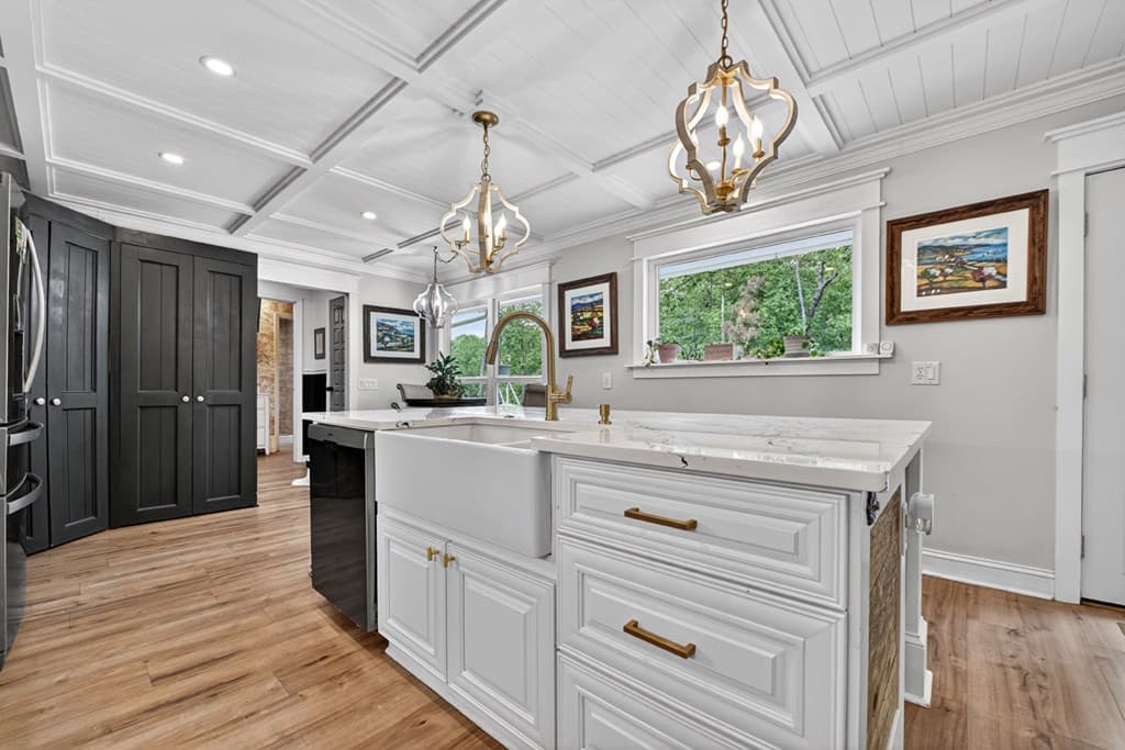 5568 Hwy 382, Ellijay GA 30540 - Photo
