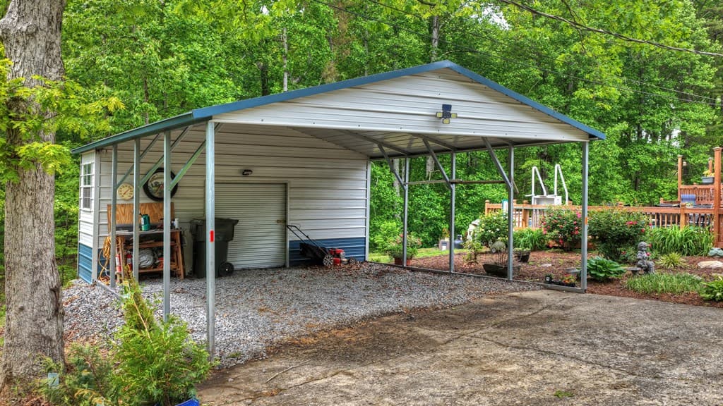 5568 Hwy 382, Ellijay GA 30540 - Photo