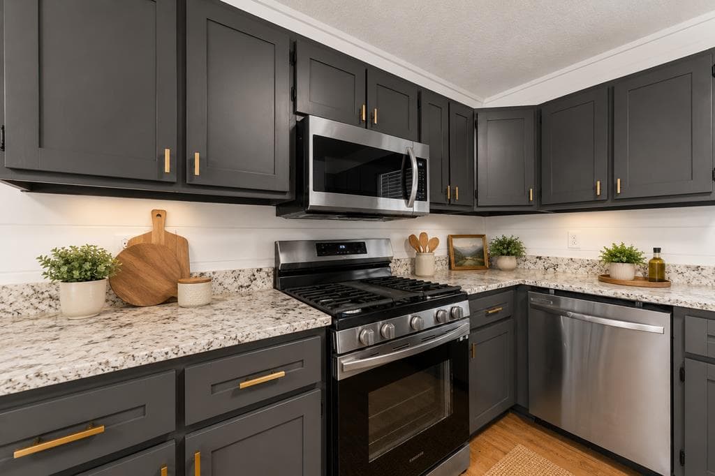 435 Dogwood Way, Blue Ridge GA 30513 - Photo
