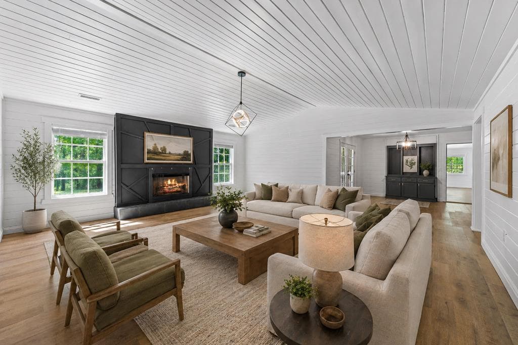 435 Dogwood Way, Blue Ridge GA 30513 - Photo