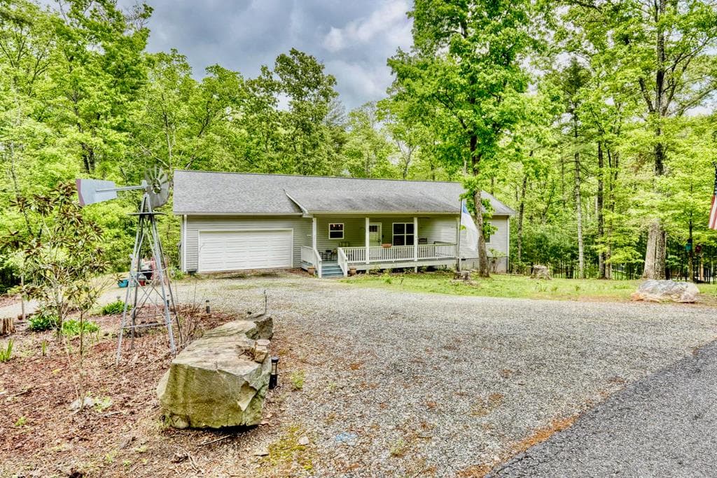 110 Hampton Road, Morganton GA 30560 - Primary photo