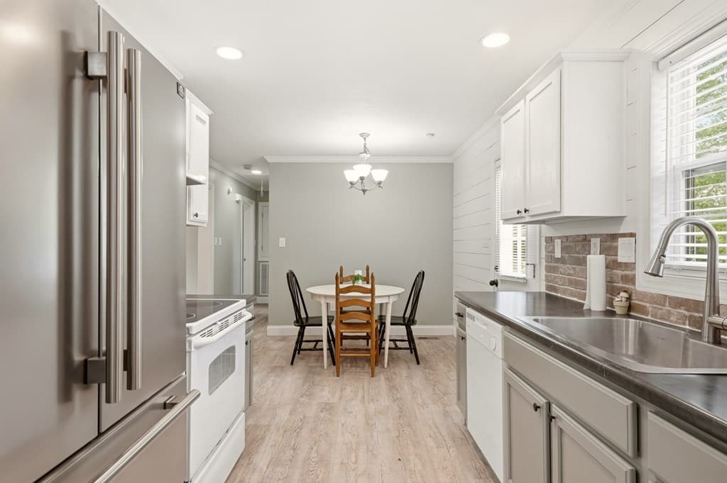 5457 Willow Springs Road, Young Harris GA 30582 - Photo