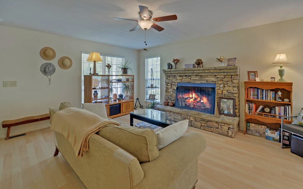 202 Dove Lane, Morganton GA 30560 - Photo