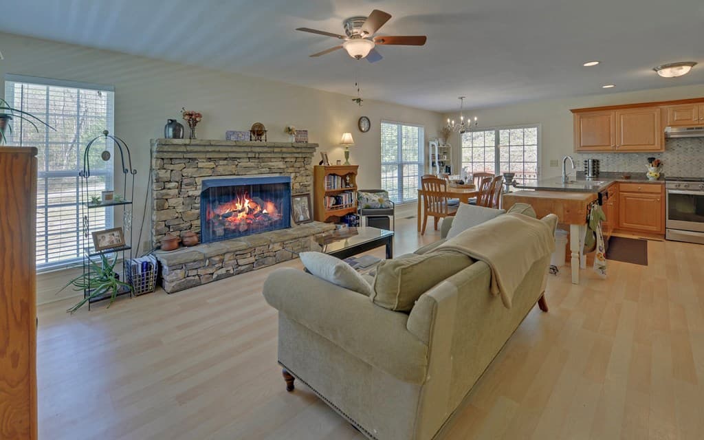 202 Dove Lane, Morganton GA 30560 - Photo