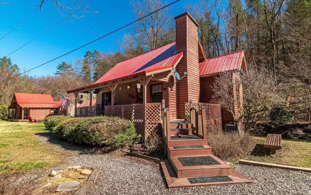 64 Bear Lake Drive, Blue Ridge GA 30513 - Photo