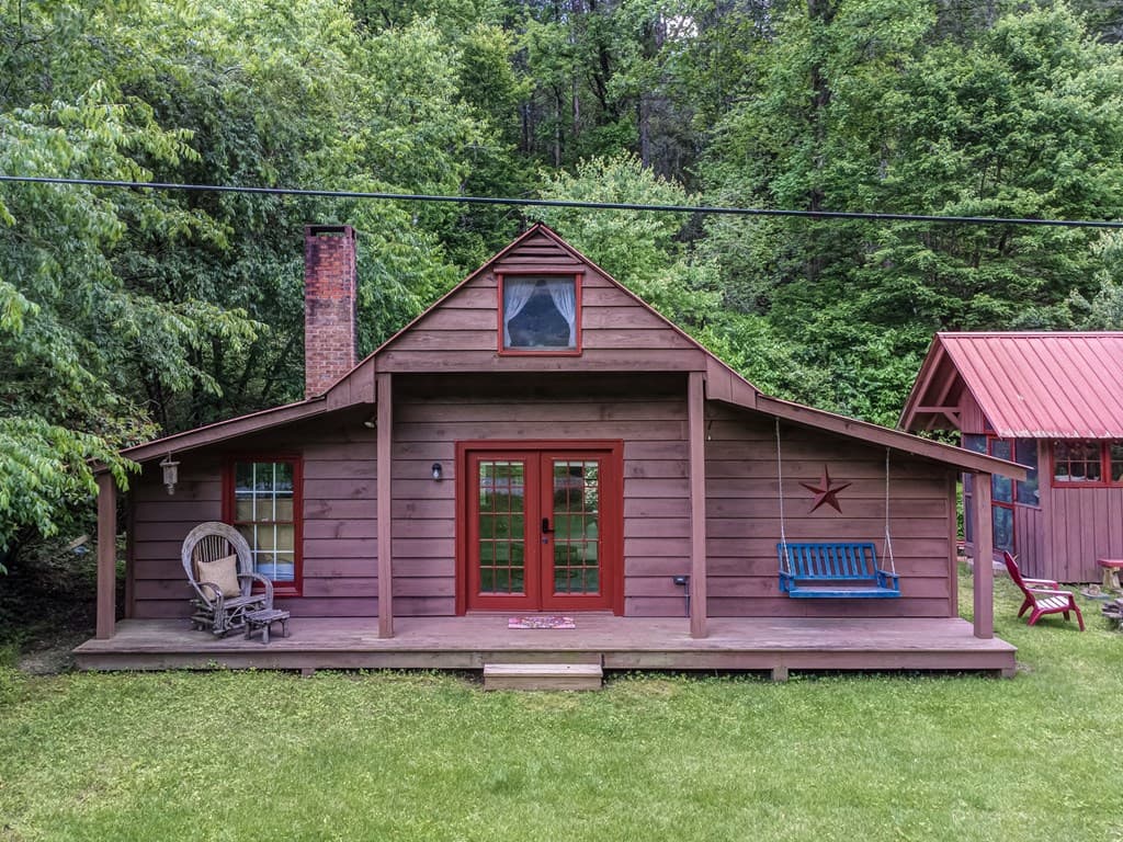 64 Bear Lake Drive, Blue Ridge GA 30513 - Photo