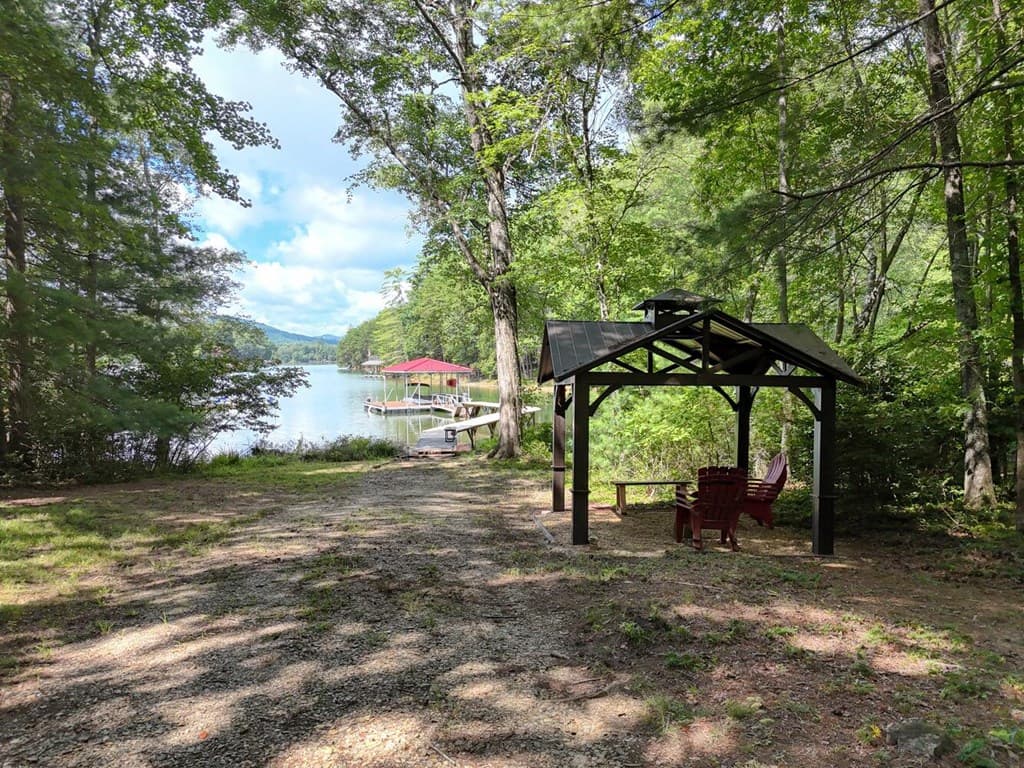 184 Whisper Cove, Blairsville GA 30512 - Photo