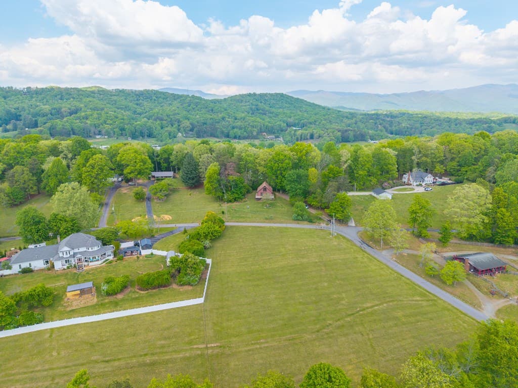 206 Ivy Knob Lane, Hayesville NC 28904 - Photo