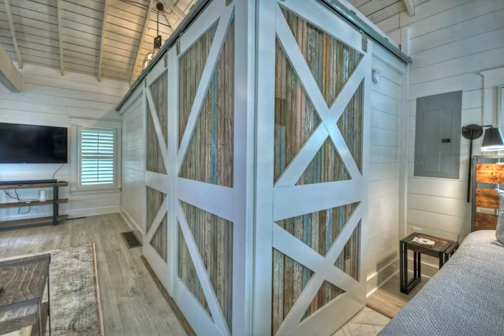 1029 Mineral Bluff Highway, Mineral Bluff GA 30559 - Photo