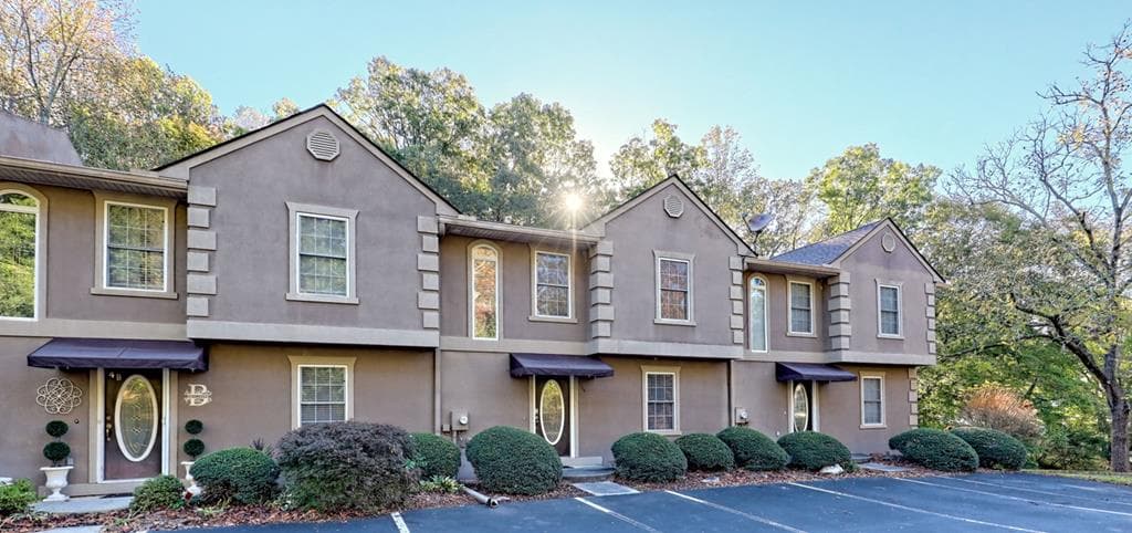 103 Birdie Lane Unit 5-B, Blairsville GA 30512 - Primary photo