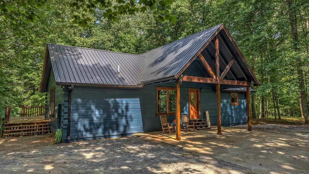 373 Scrougetown Road, Ellijay GA 30536 - Photo