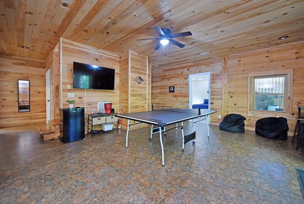 373 Scrougetown Road, Ellijay GA 30536 - Photo