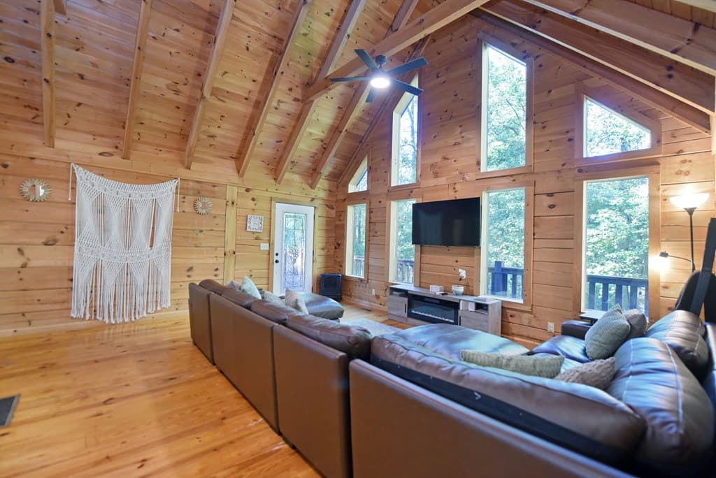 373 Scrougetown Road, Ellijay GA 30536 - Photo