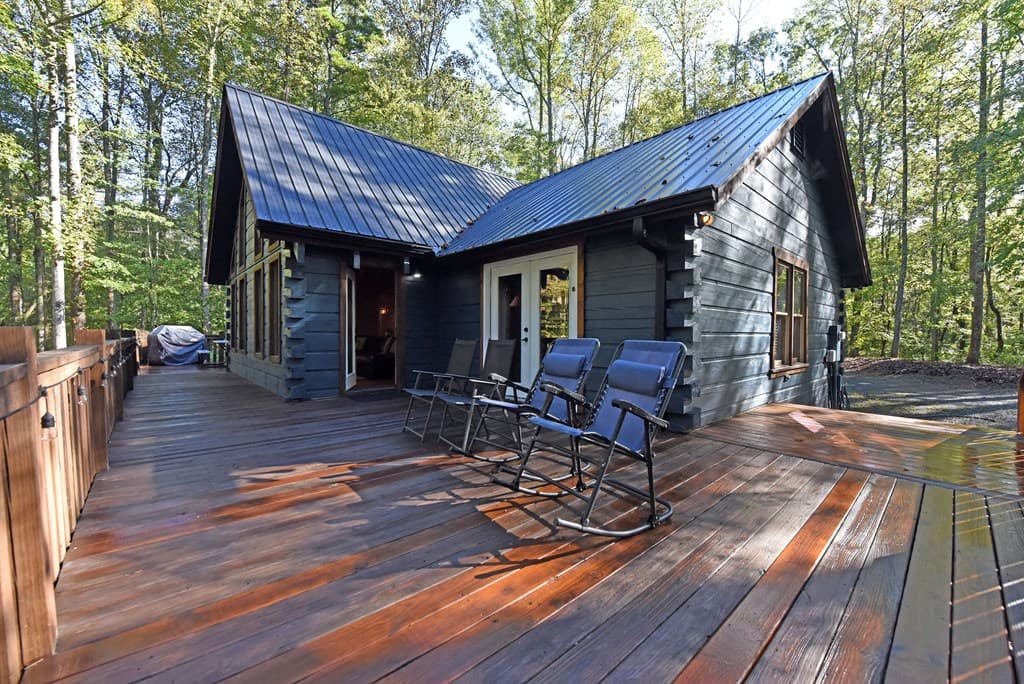 373 Scrougetown Road, Ellijay GA 30536 - Photo
