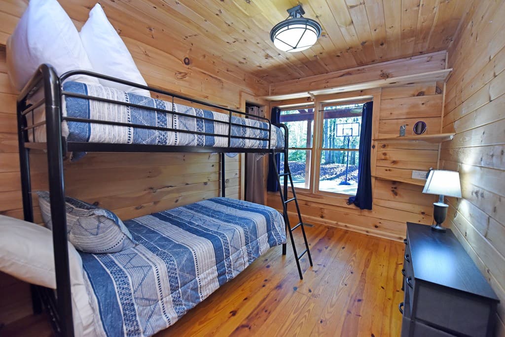 373 Scrougetown Road, Ellijay GA 30536 - Photo