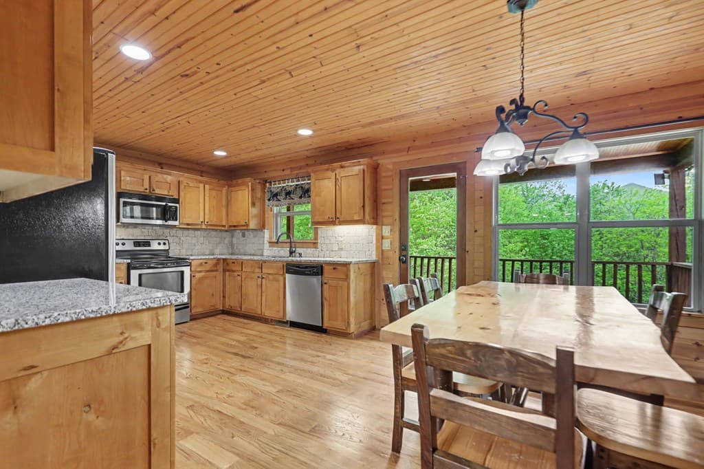 600 Mill Ridge Road, Hiawassee GA 30546 - Photo