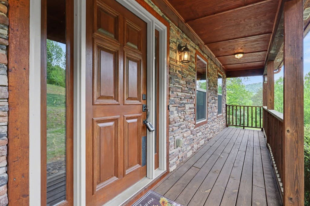 600 Mill Ridge Road, Hiawassee GA 30546 - Photo