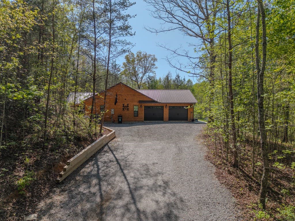 190 Galloway Drive, Hayesville NC 28904 - Photo