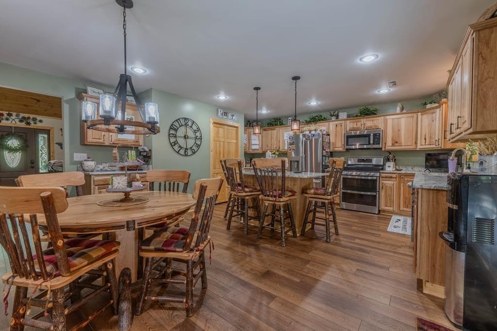 190 Galloway Drive, Hayesville NC 28904 - Photo