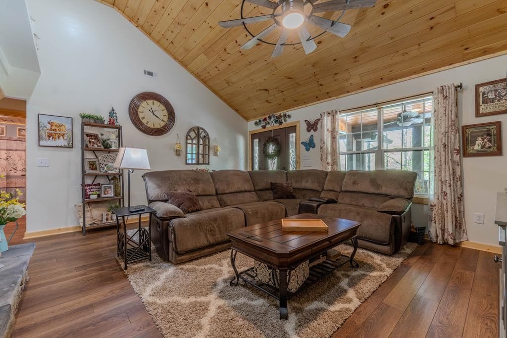 190 Galloway Drive, Hayesville NC 28904 - Photo