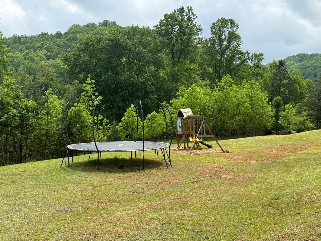 876 Gibson Hill, Hiawassee GA 30546 - Photo