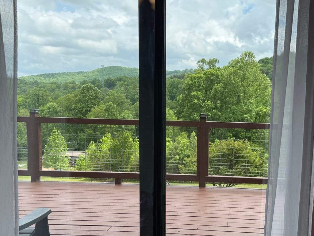 876 Gibson Hill, Hiawassee GA 30546 - Photo