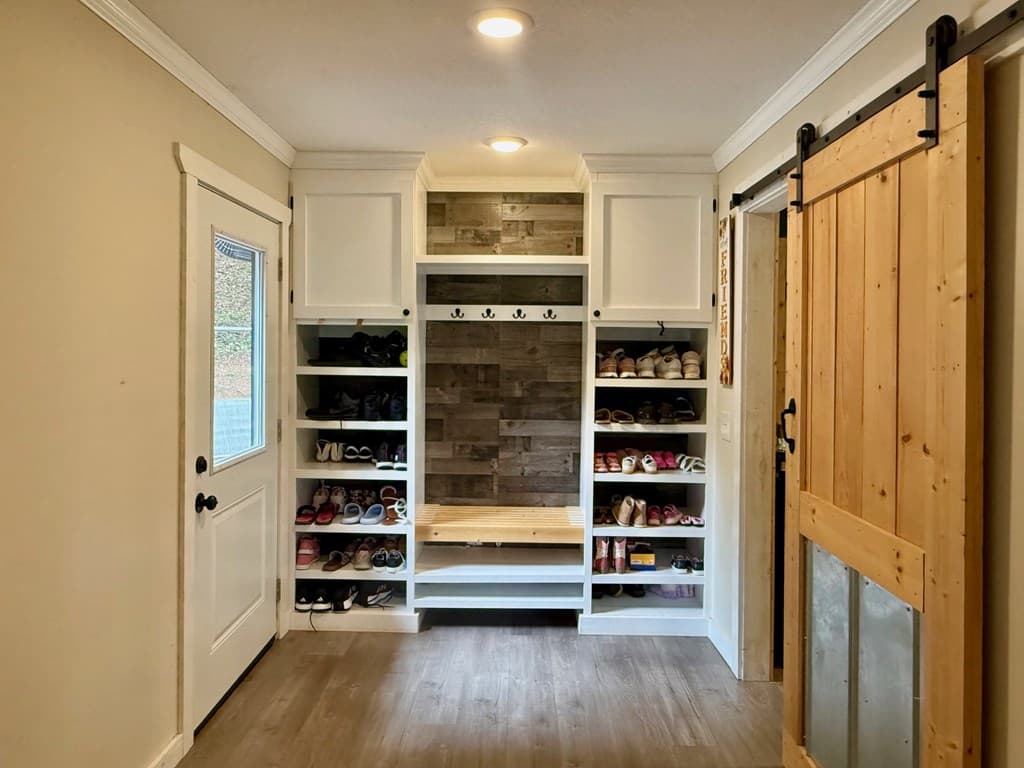 876 Gibson Hill, Hiawassee GA 30546 - Photo