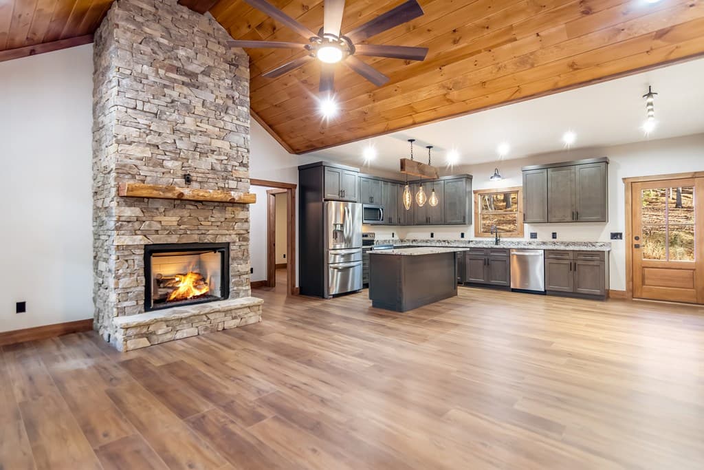 82 Monitor Drive, Ellijay GA 30540 - Photo
