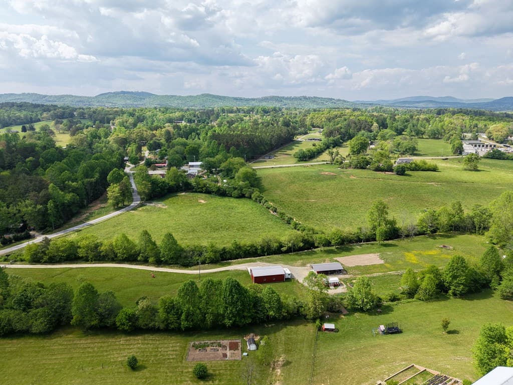 394 Crawford Road, Blairsville GA 30512 - Photo