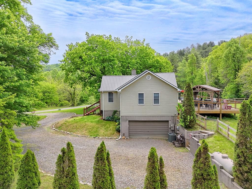 12 Chastain Road, Murphy NC 28906 - Photo
