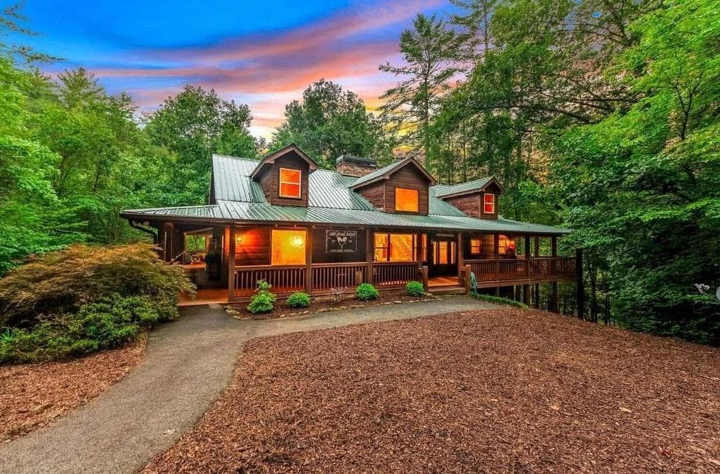 390 Twin Creeks Road, Blue Ridge GA 30513 - Photo