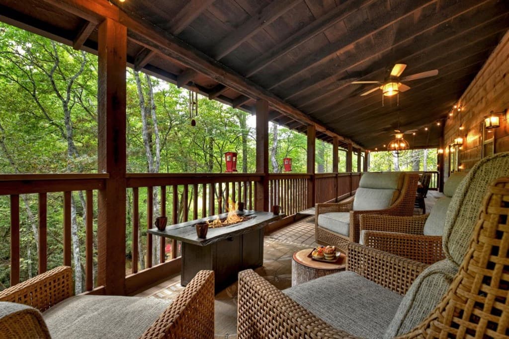 390 Twin Creeks Road, Blue Ridge GA 30513 - Photo