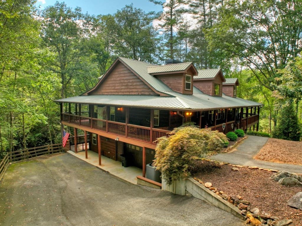 390 Twin Creeks Road, Blue Ridge GA 30513 - Photo