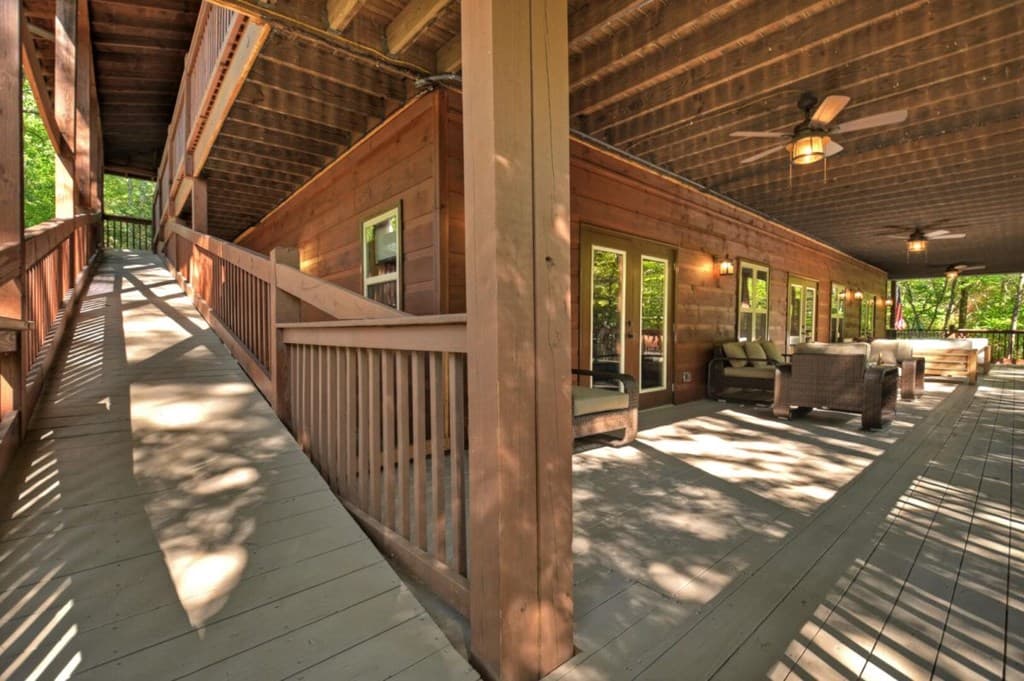 390 Twin Creeks Road, Blue Ridge GA 30513 - Photo