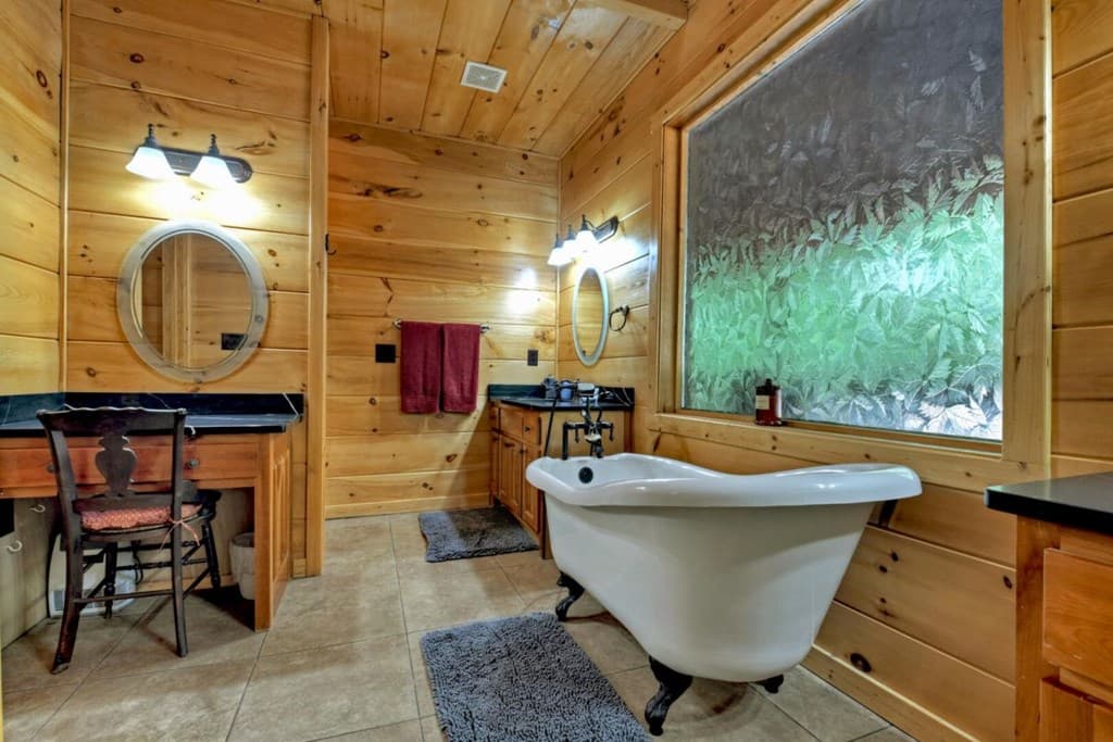 390 Twin Creeks Road, Blue Ridge GA 30513 - Photo