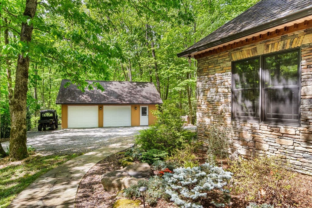 255 Stoney Brook Trail, Hayesville NC 28904 - Photo